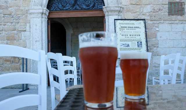 Boccali in stile liberty, ricette dell800, antichi fermentatori:  il 